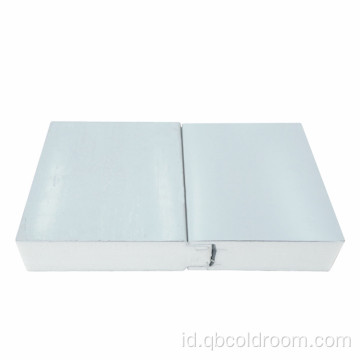 Panel pendingin untuk ruang penyimpanan freezer